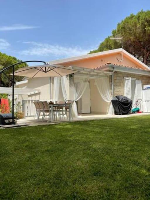 Zaffiro Casa Vacanze Al Mare Valledoria  Exteriér fotografie