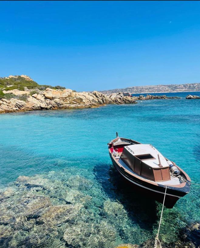 Zaffiro Casa Vacanze Al Mare Valledoria  Exteriér fotografie