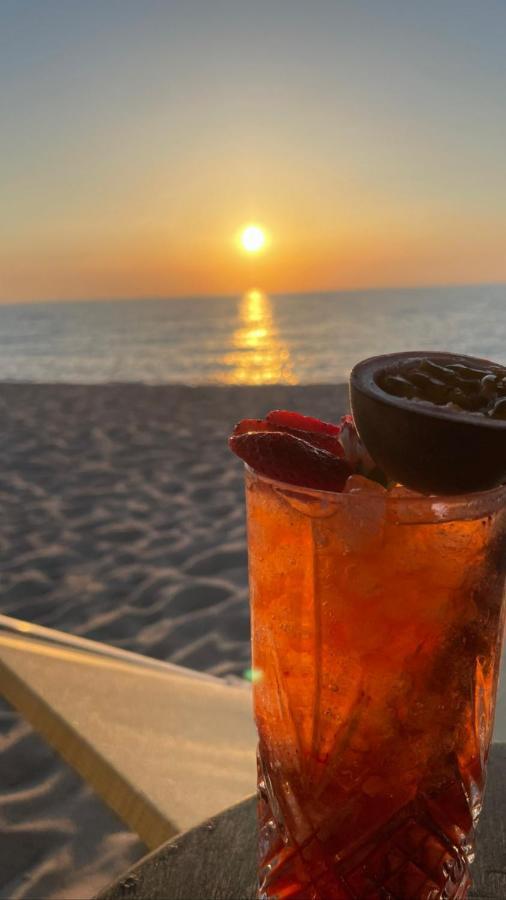 Zaffiro Casa Vacanze Al Mare Valledoria  Exteriér fotografie